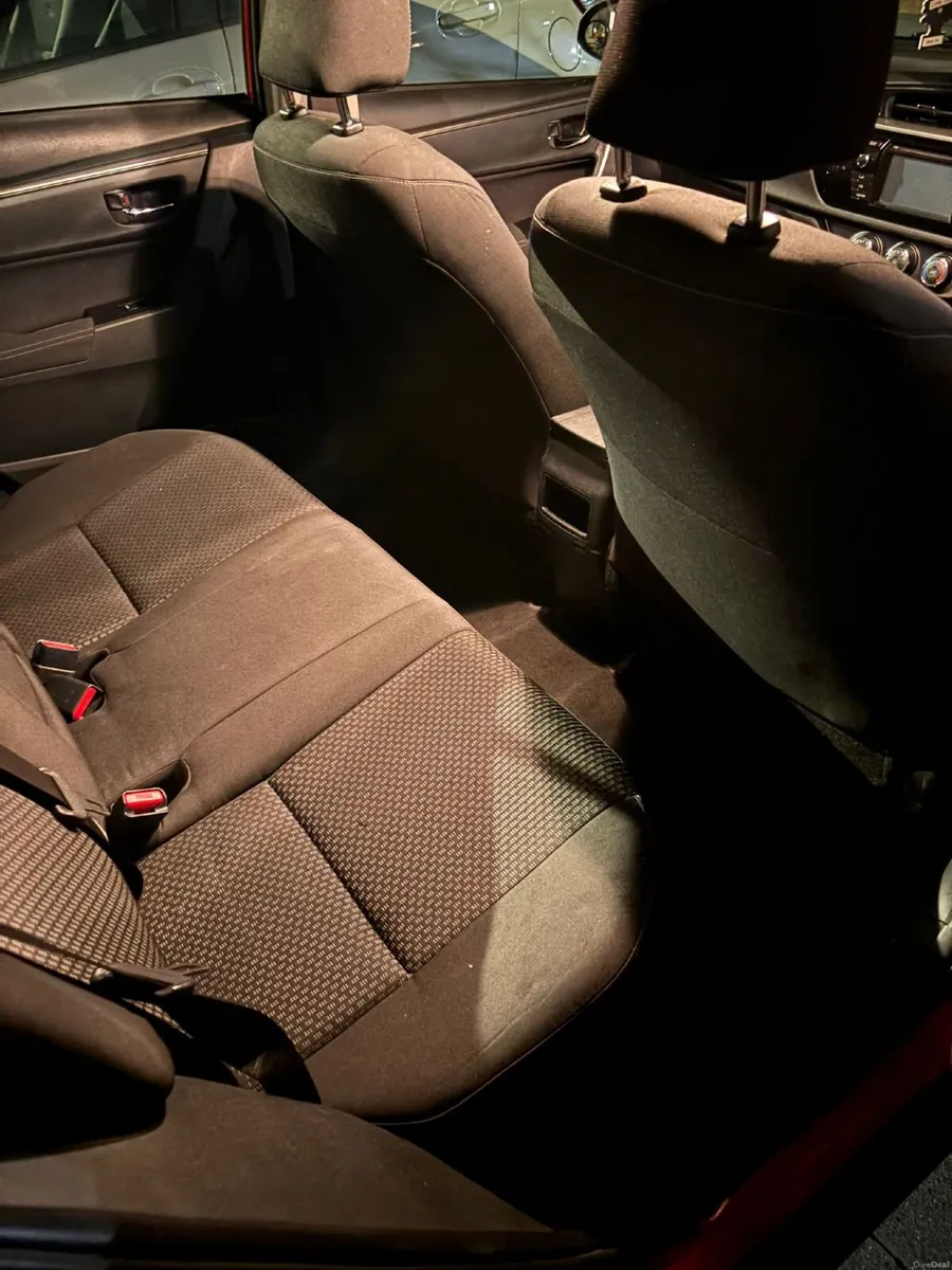 Toyota Corolla 2016 NCT 05/27 Main dealer service - Image 3