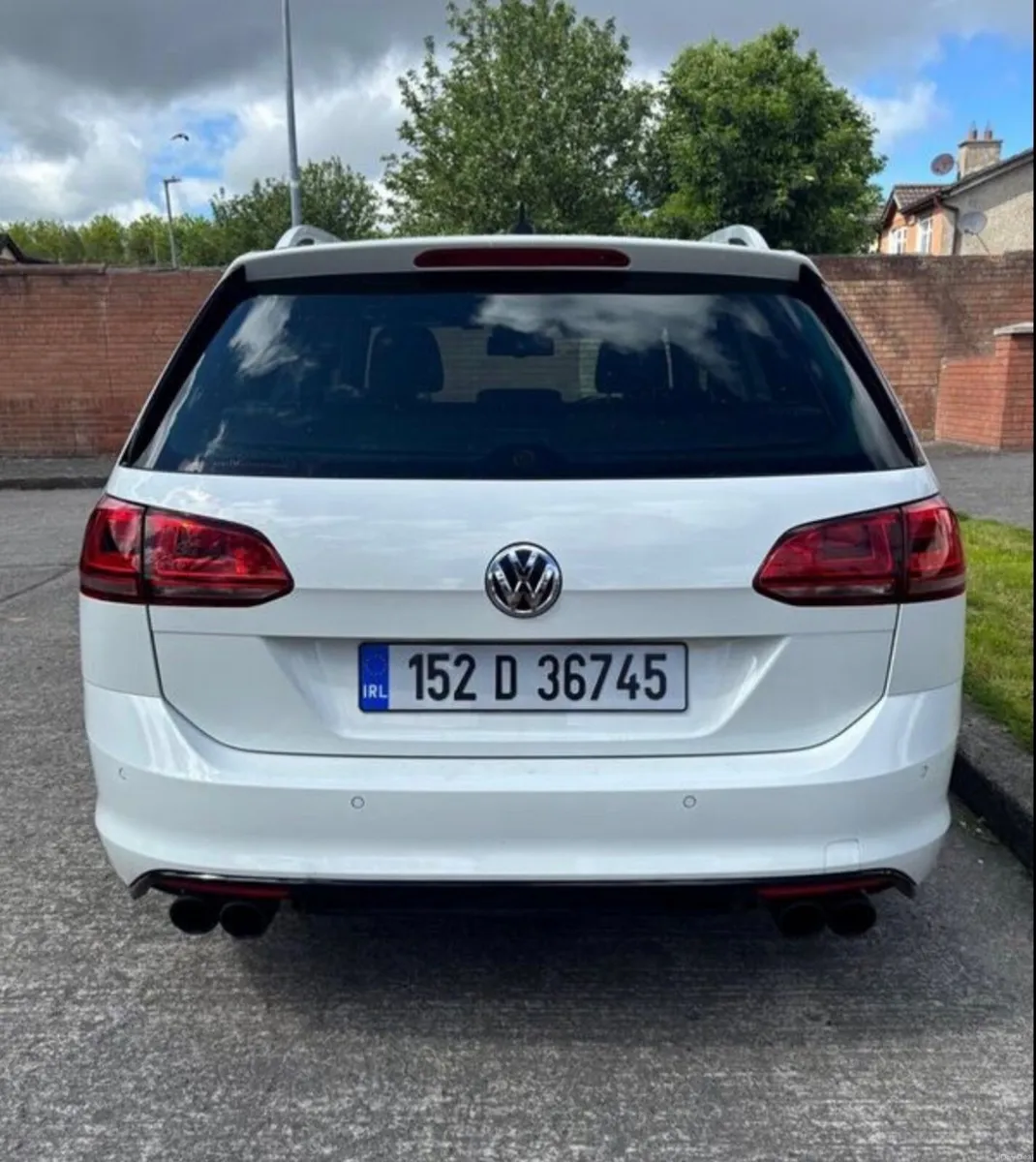 2015 VW Golf R-line DSG Estate - Image 4