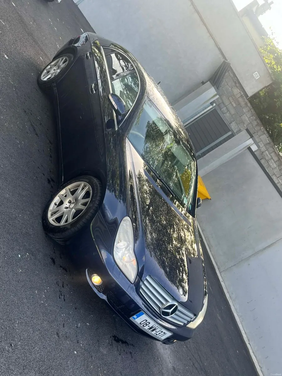 Mercedes CLS 2008 - Image 1