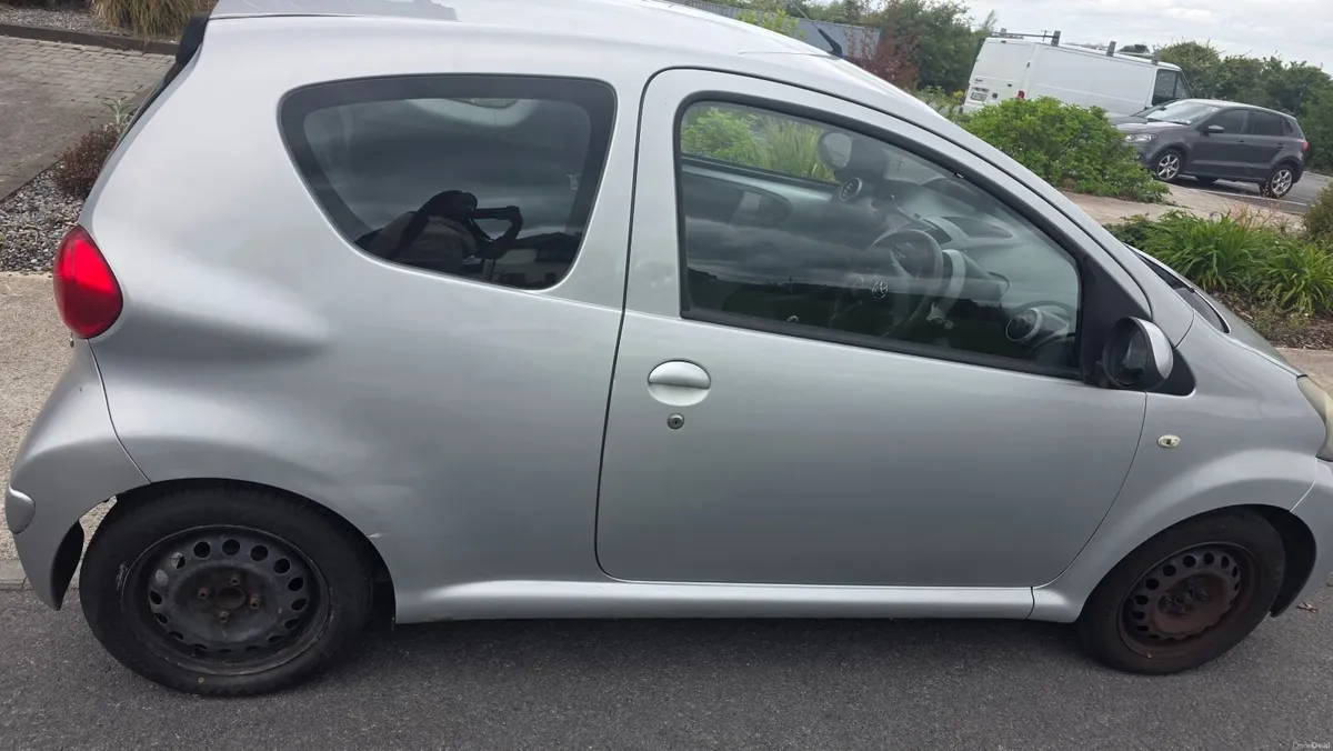 Toyota Aygo 2008 - Image 2