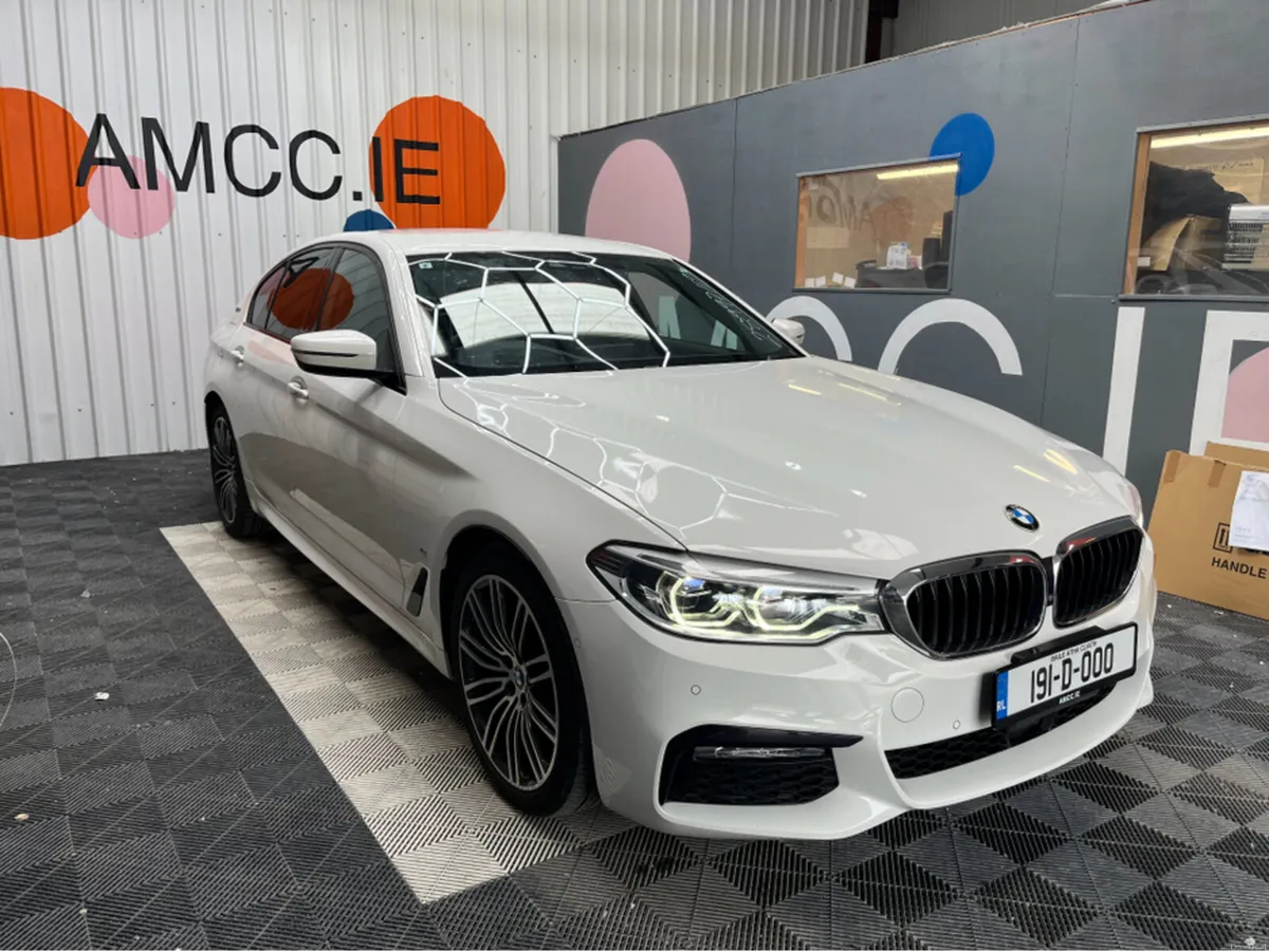 BMW 5-Series 2019 BMW 530E 2.0 AUTOMATIC / CRUISE - Image 1
