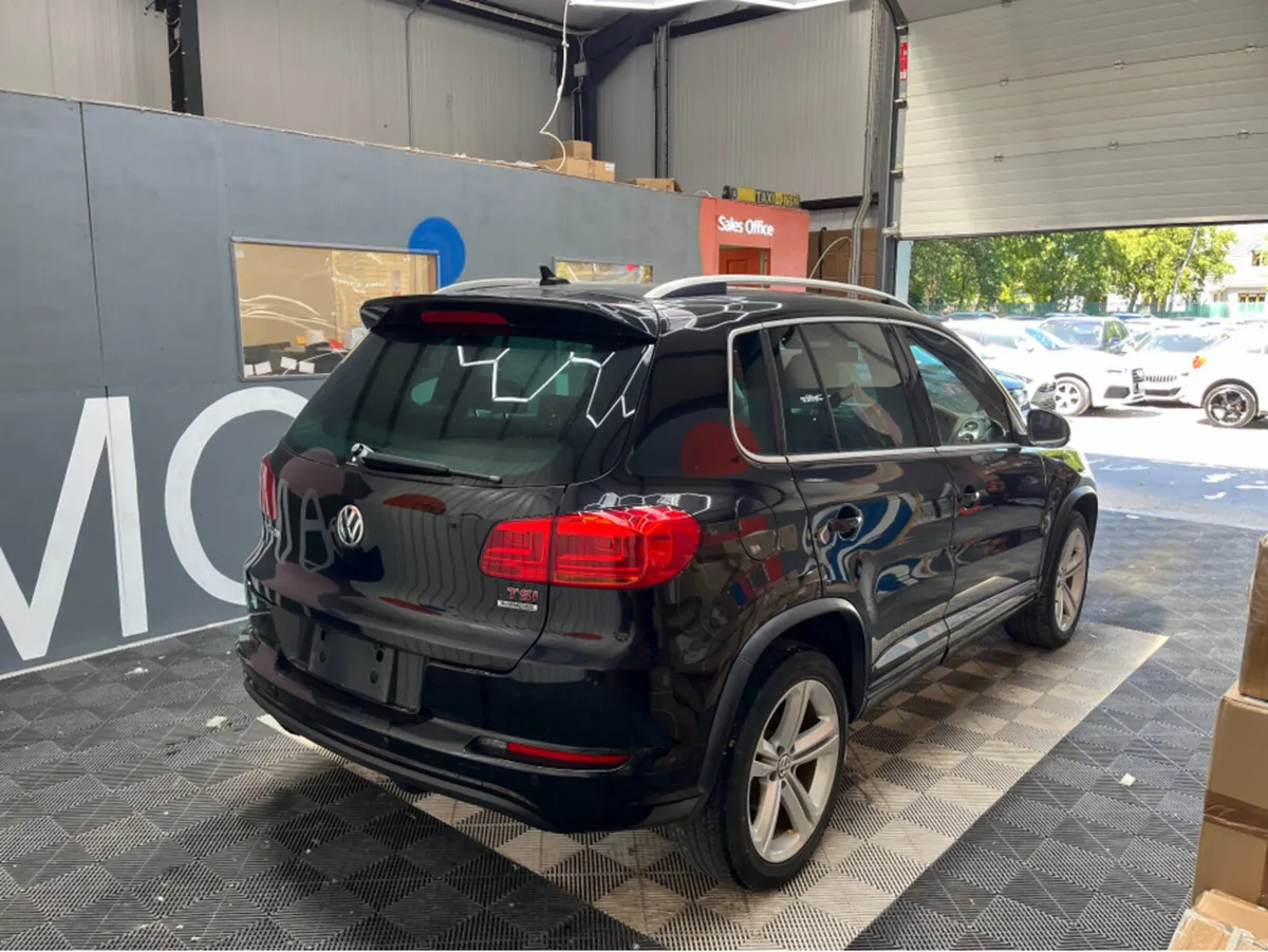 Volkswagen Tiguan 2013 VOLKSWAGEN TIGUAN TSI BLUEM - Image 2