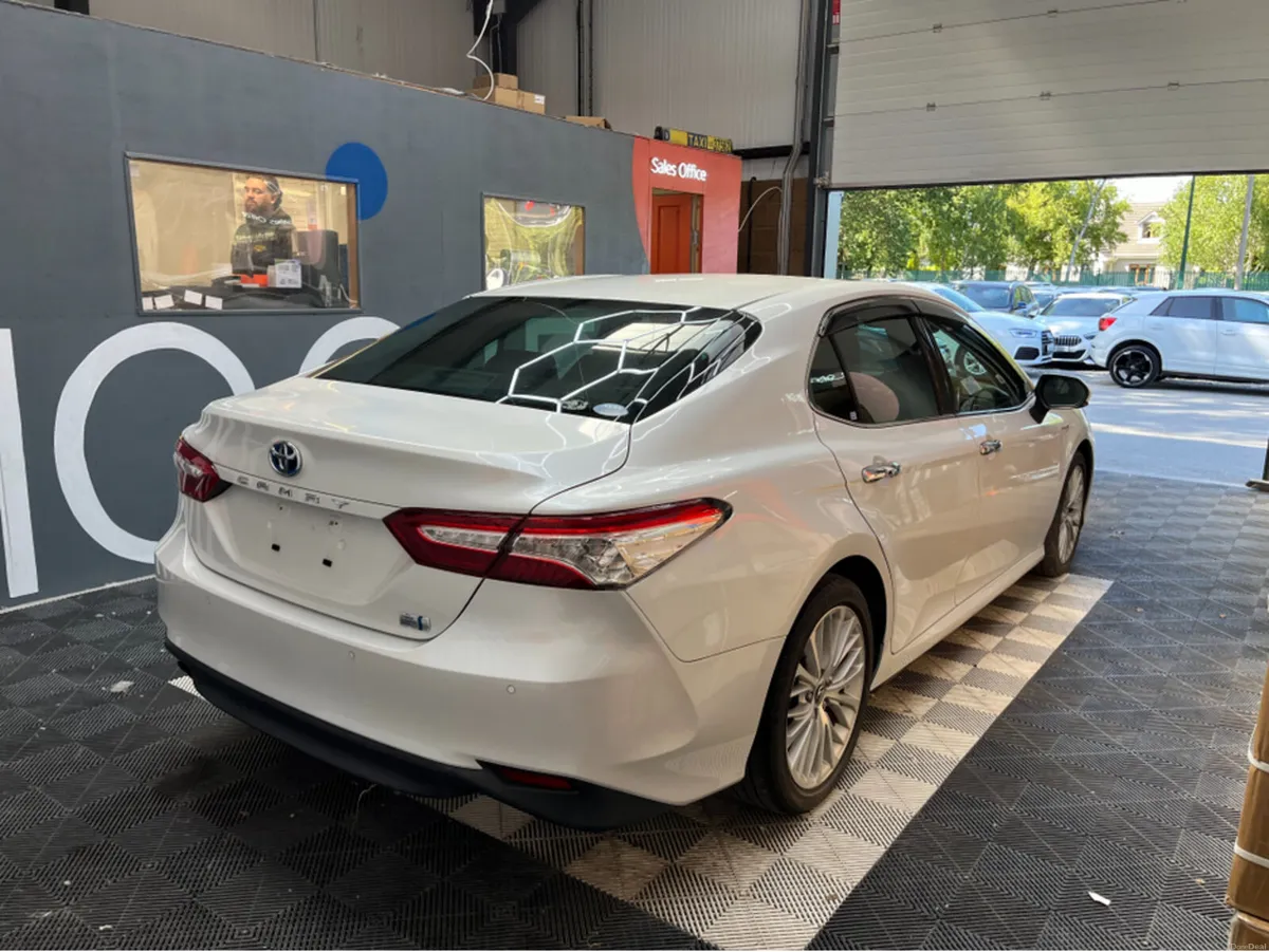 Toyota Camry 2019 TOYOTA CAMRY G 2.5 AUTOMATIC / C - Image 2