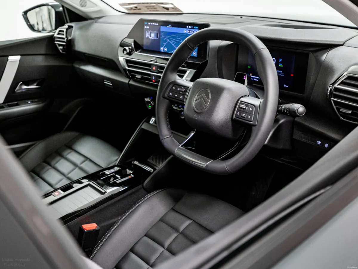 Citroen C4 ë-Max 54kWh 156HP - Image 2