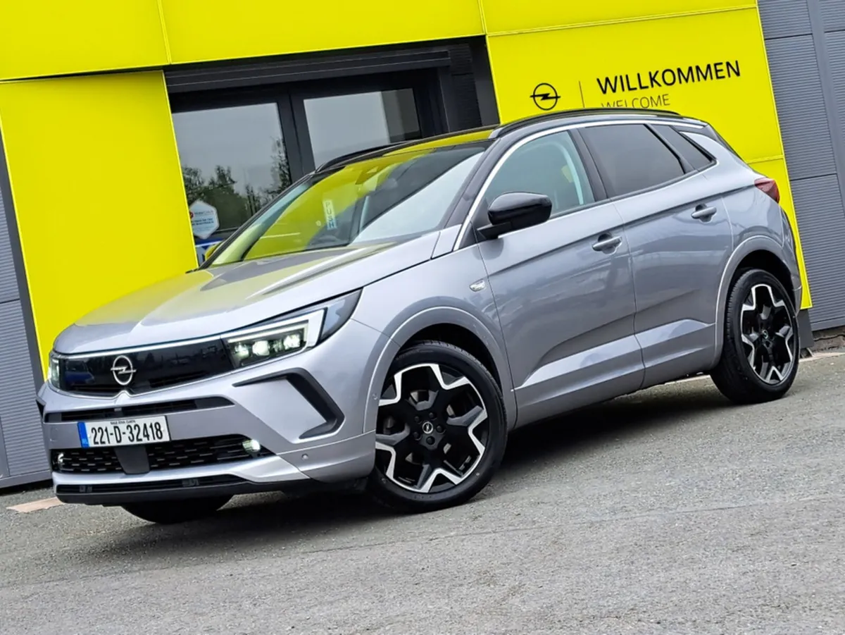 Opel Grandland ELITE 1.2TURBO 130BHP 8 SPEED AUTOM - Image 1