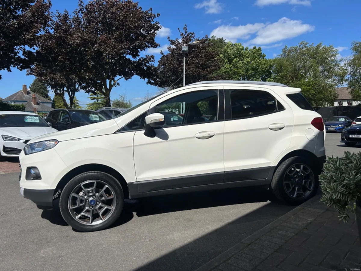 Ford EcoSport TITANIUM 1.0 Ecosport MINI-SUV styli - Image 6