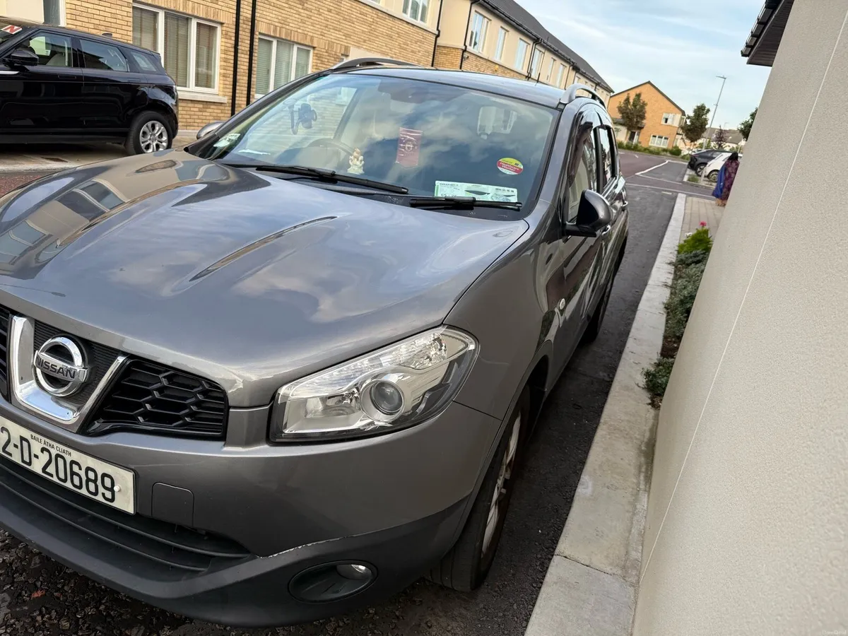 Nissan Qashqai + 2, seven seater, silver grey - Image 5