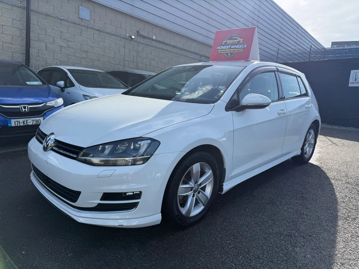 2015 Volkswagon Golf 1.5 Petrol Automatic Leather - Image 3