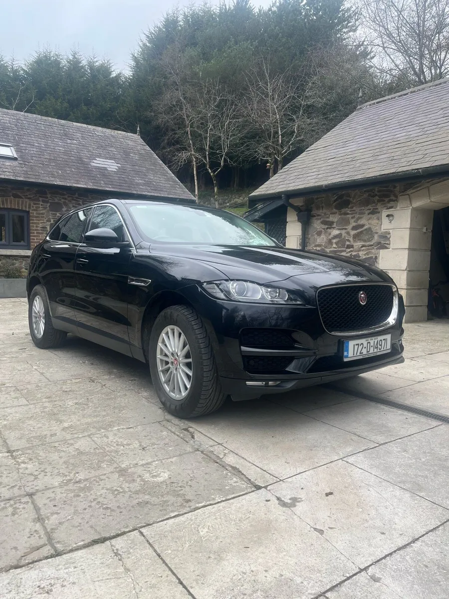 Jaguar F Pace - Image 1
