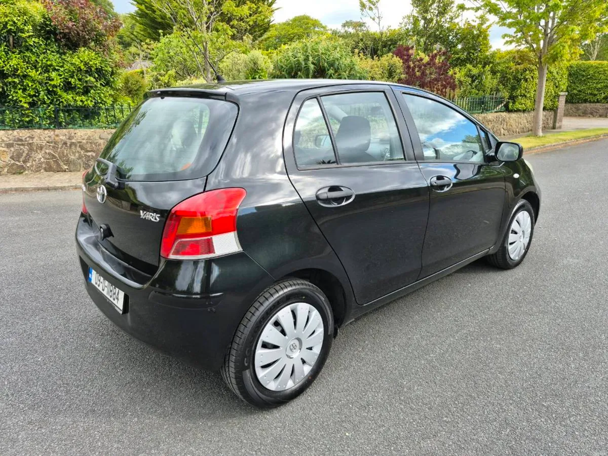 TOYOTA YARIS**ONLY 26,000mls**NEW NCT**LIKE NEW** - Image 4