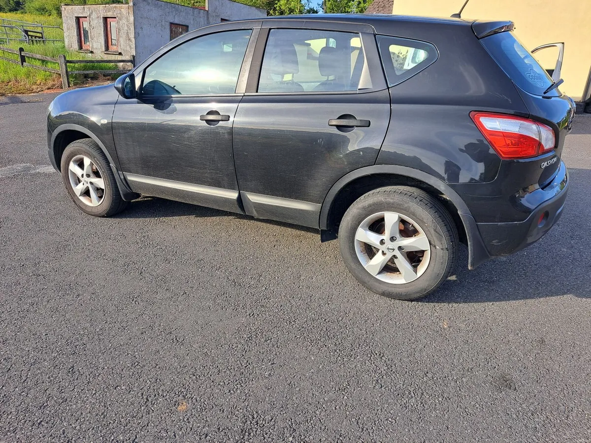 Nissan Qashqai 2011 - Image 3