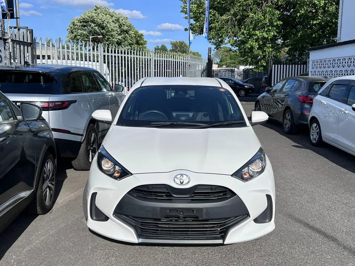 2021 TOYOTA YARIS 1.0 AUTOMATIC - Image 3