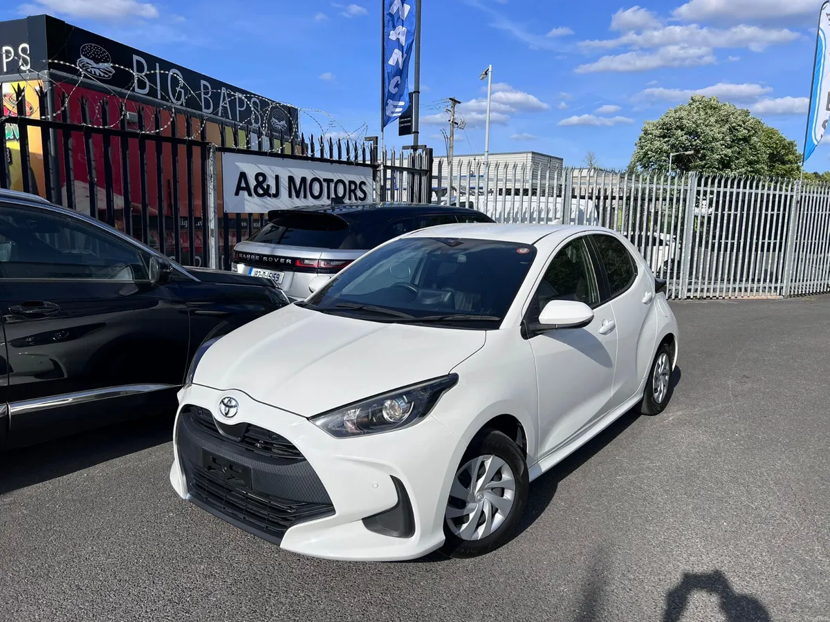 2021 TOYOTA YARIS 1.0 AUTOMATIC - Image 1