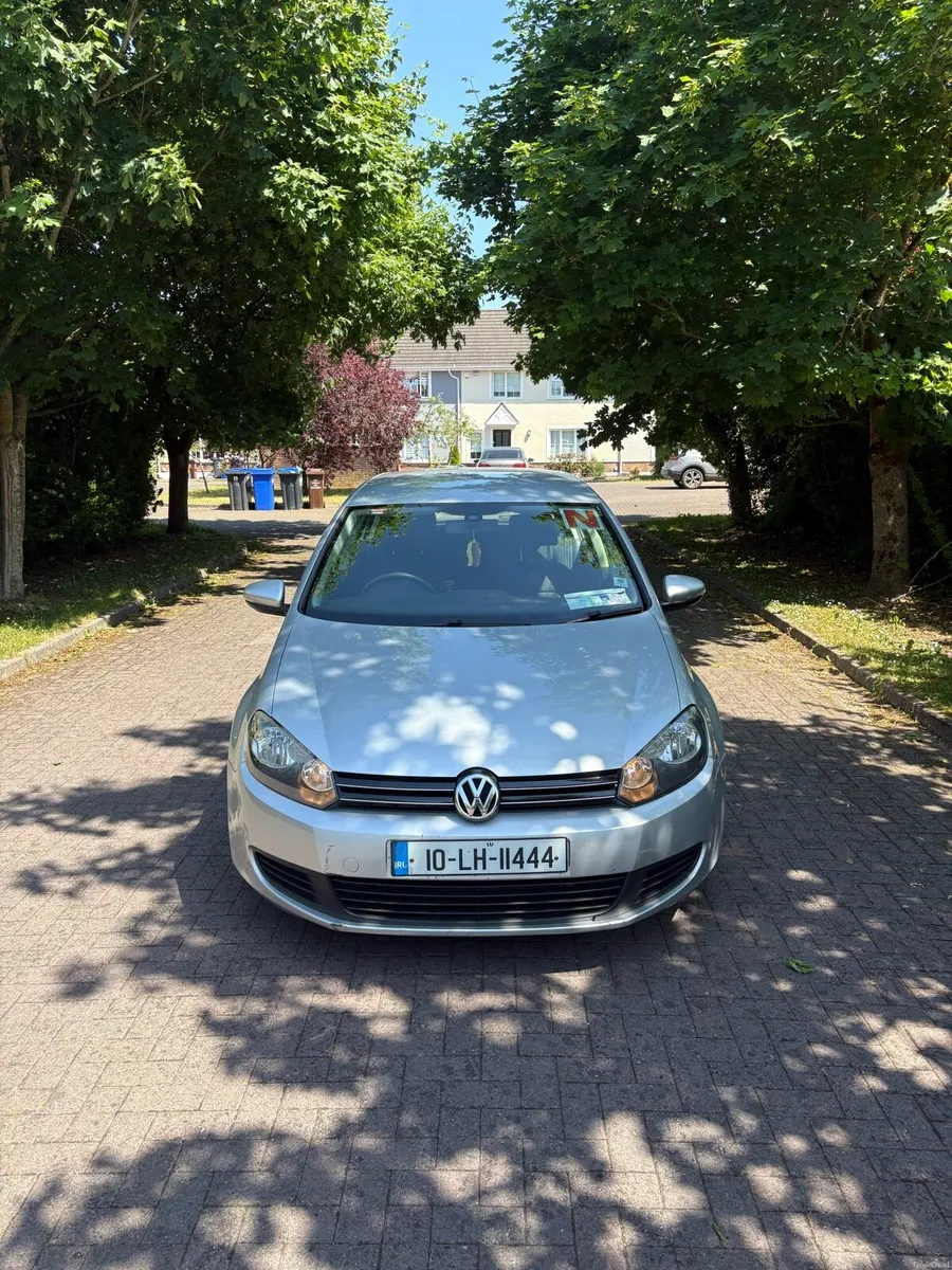 Volkswagen Golf 2010 1.6 diesel - Image 1