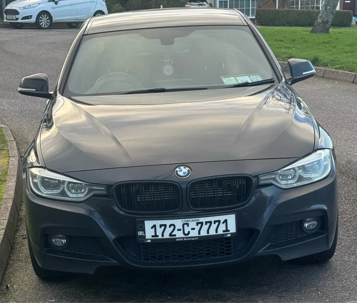 2017 BMW 330e Msport. Fresh Nct - Image 4