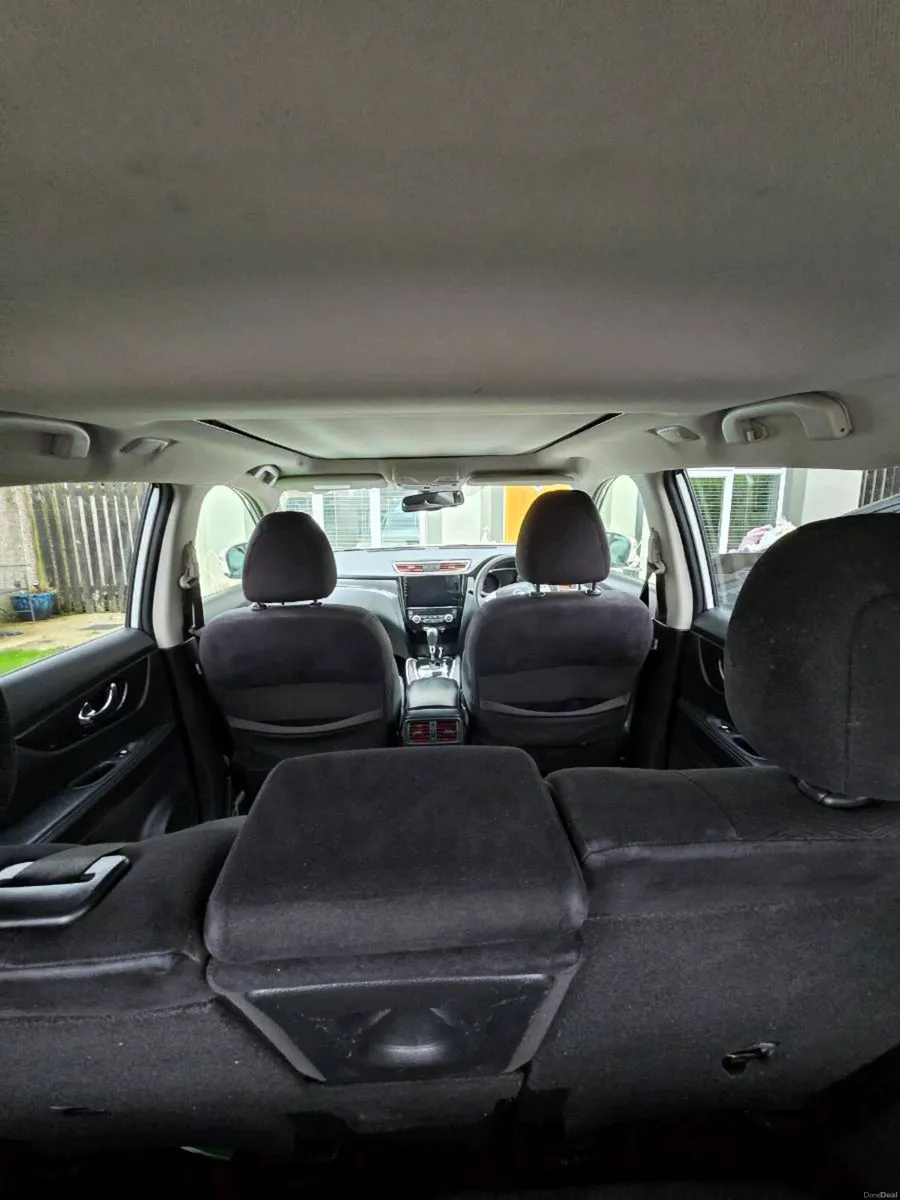 For Sale: 2017 Nissan X-Trail 1.6 Diesel Automatic - Image 3