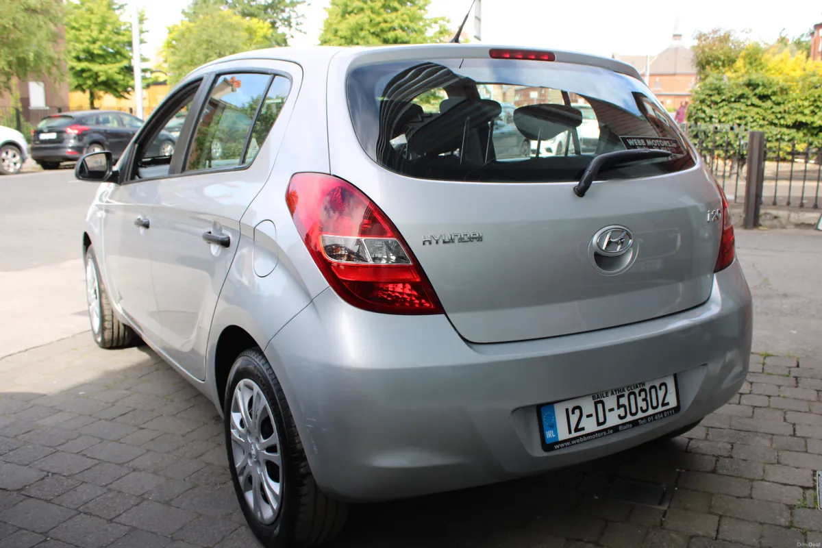 i20 - 1.2L - 5DR - NEW NCT - 14 X STAMPED HISTORY - Image 4