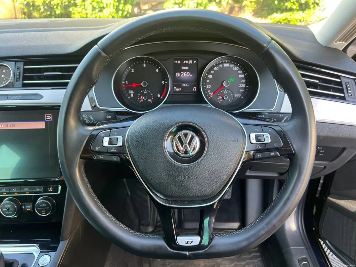 Volkswagen Passat HIGHLINE R-LINE PACK VARIANT 2.0 - Image 4
