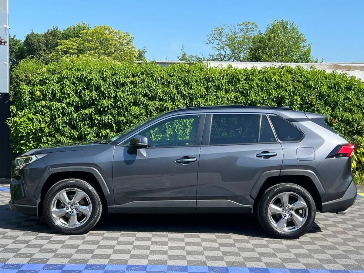 Toyota RAV4 G EDITION 2.5 HYBRID AUTO // OPENING P - Image 4