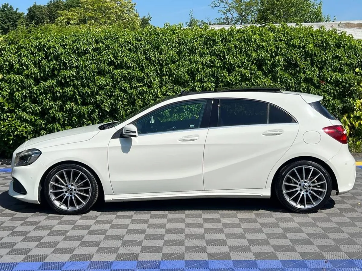 Mercedes-Benz A-Class AMG-LINE 1.6 AUTO // TILT & - Image 4
