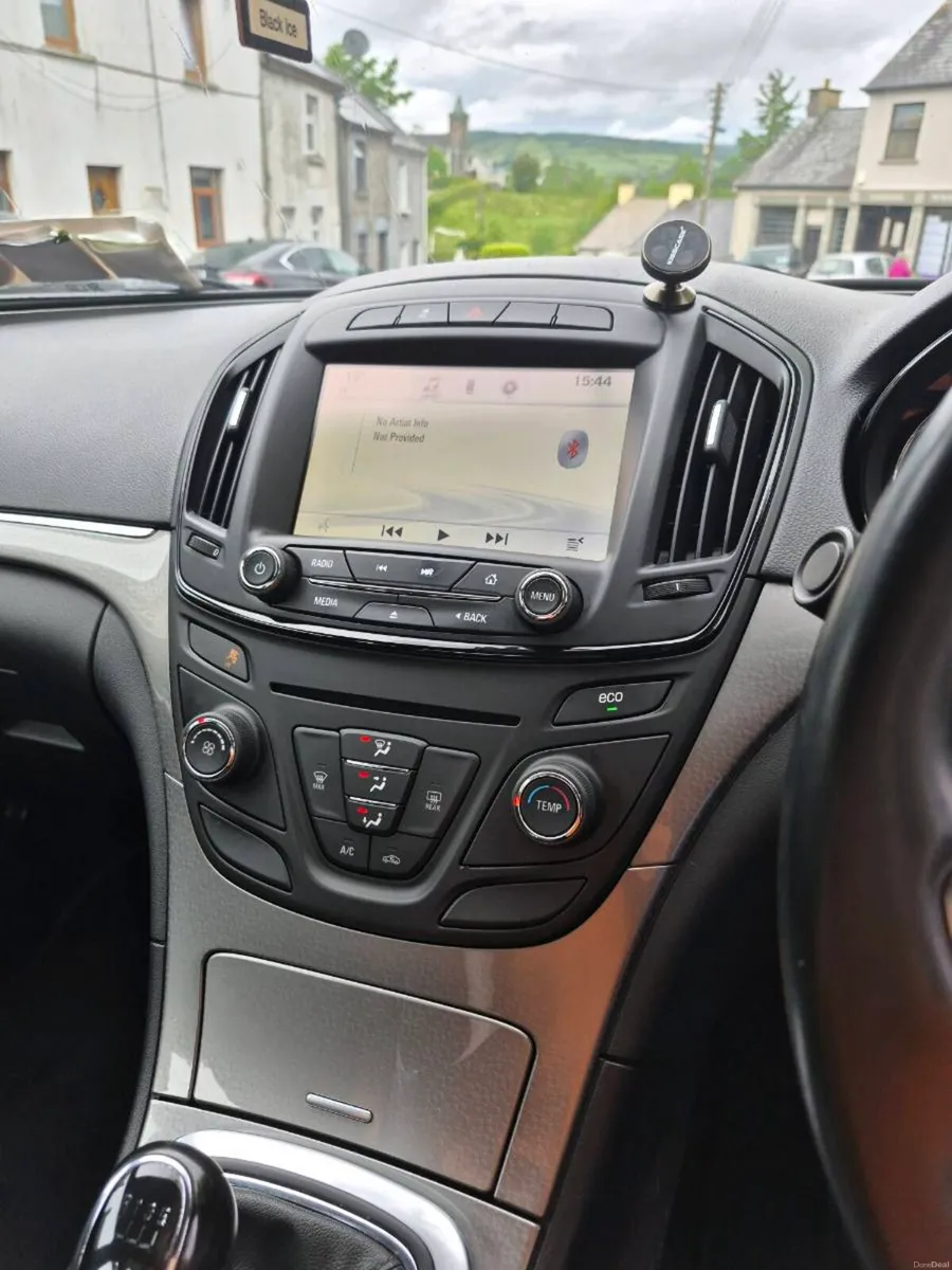 Opel Insignia - Image 3