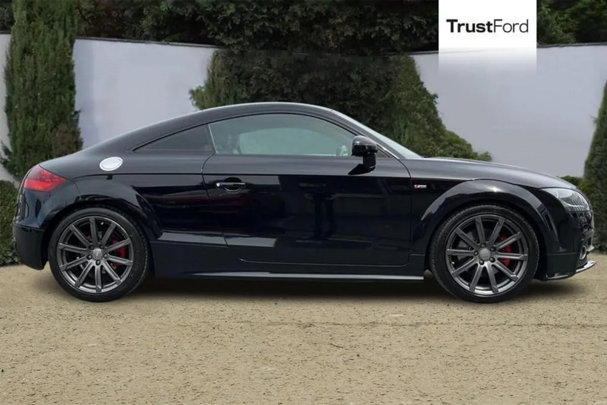 Audi TT 1.8T FSI S Line 2dr S Tronic - Image 3