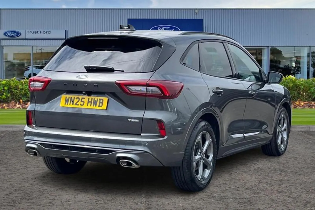 Ford Kuga ST-Line - Image 4
