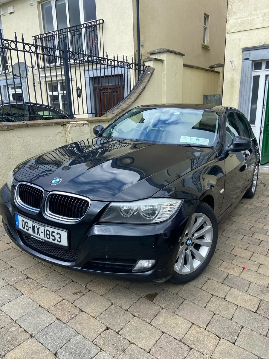 BMW 320D low mileage - has to go this week - Image 1