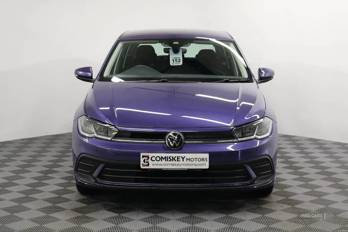 Volkswagen Polo TSI Life - Image 2