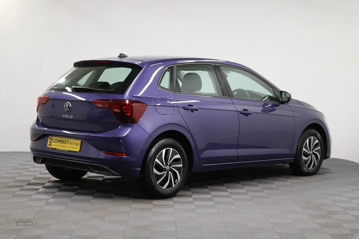 Volkswagen Polo TSI Life - Image 6
