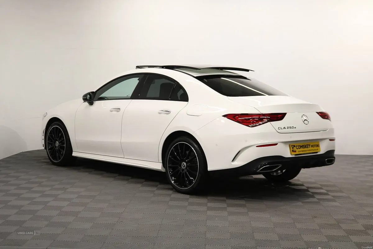 Mercedes-Benz CLA 250e AMG Line Night Edition - Image 4