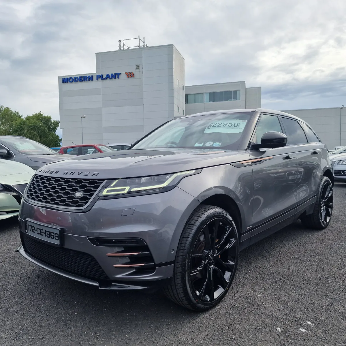 Land Rover Range Rover Velar 2017 - Image 2