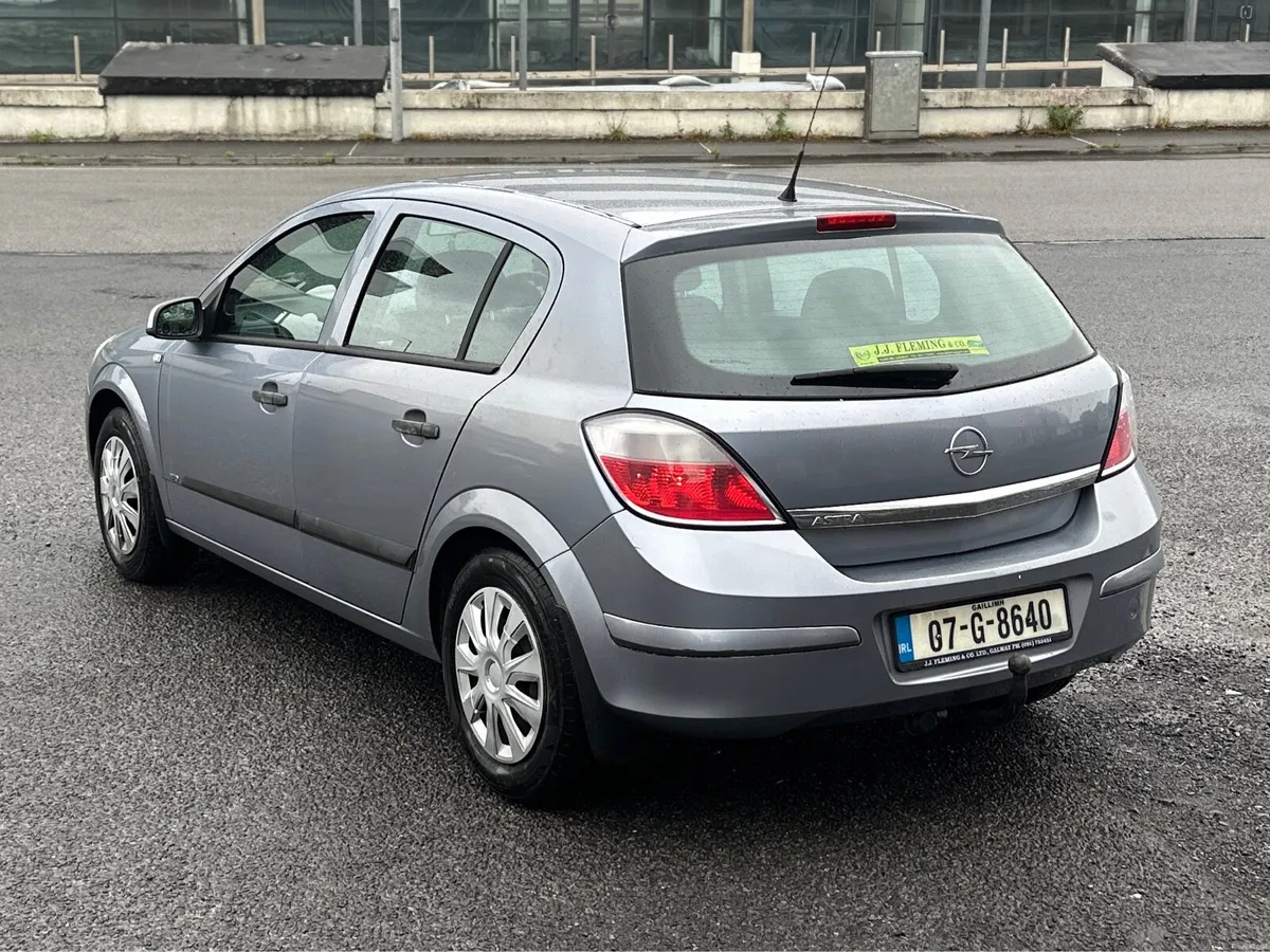 Opel Astra 2007 - Image 3