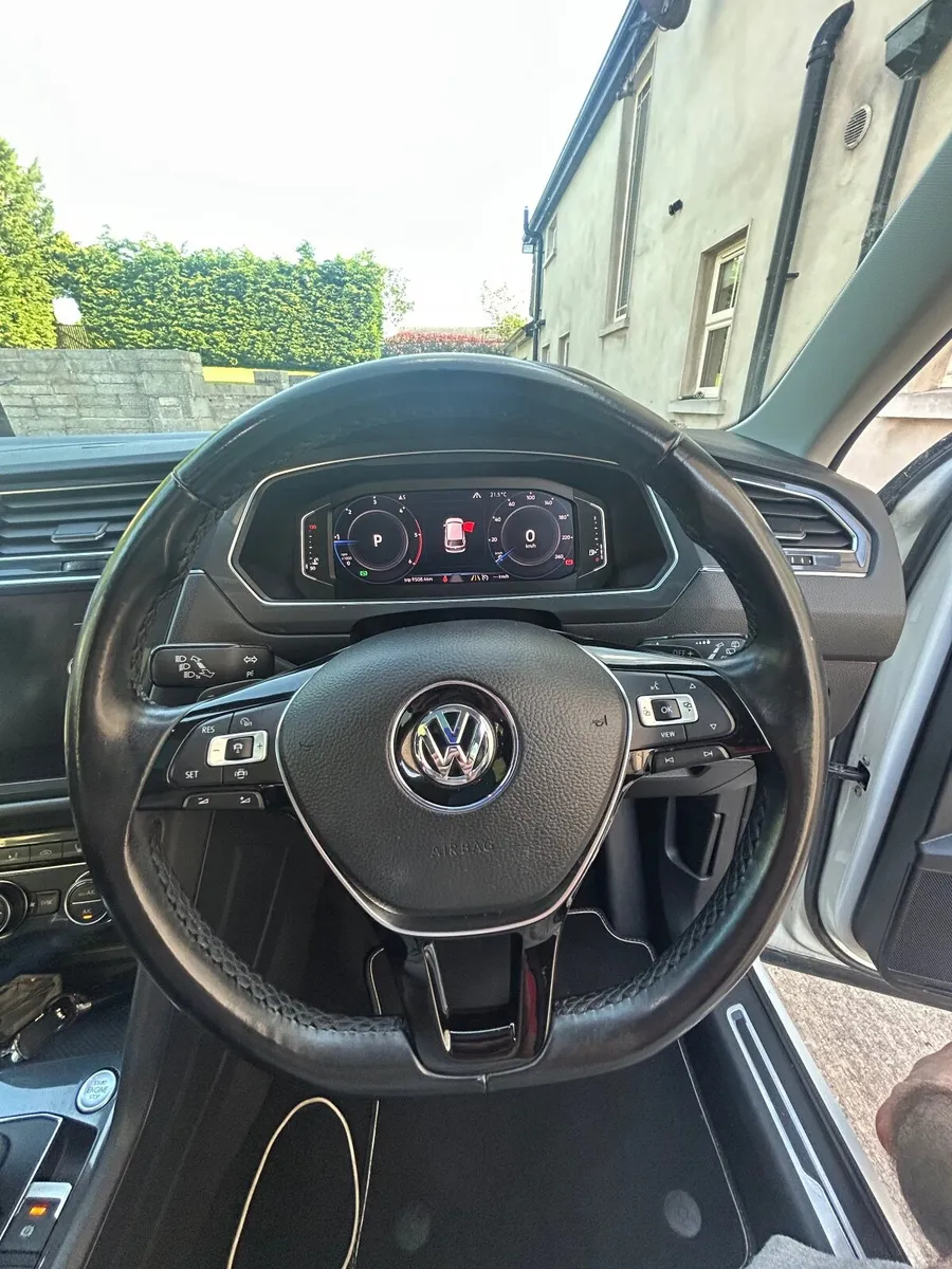 Volkswagen Tiguan 2019 - Image 4