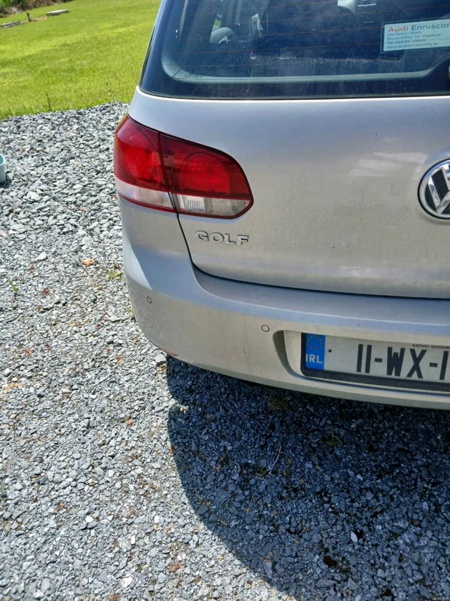 Car - Image 1