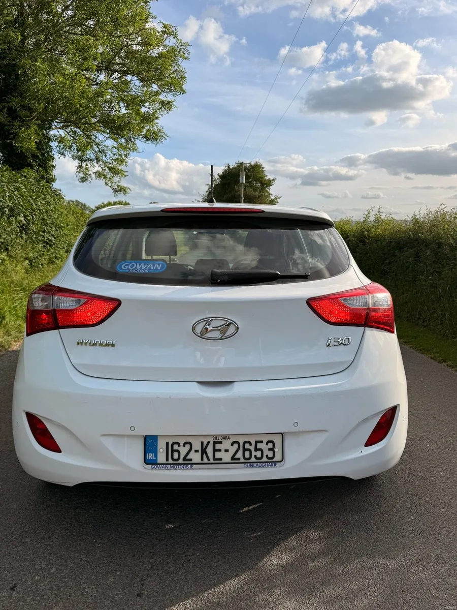2016 Hyundai I30 Deluxe Automatic - Image 2