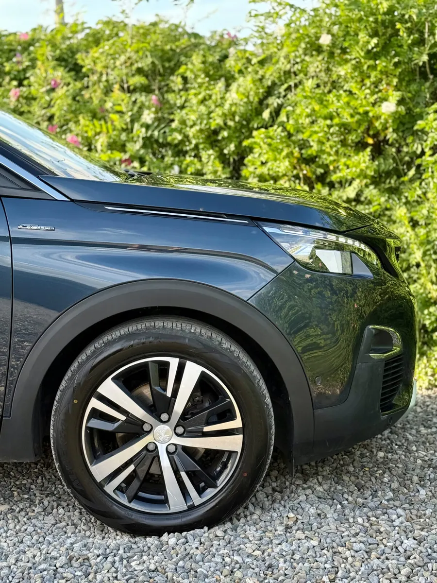 2019 Peugeot 5008 PureTech 130HP GT Line 7 Seats - Image 6