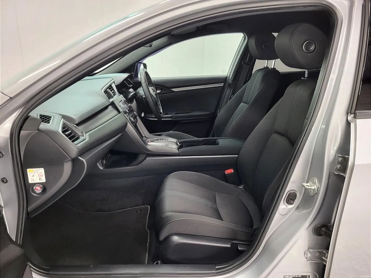 Honda Civic 1.6 i-DTEC Smart 9AT - Image 6