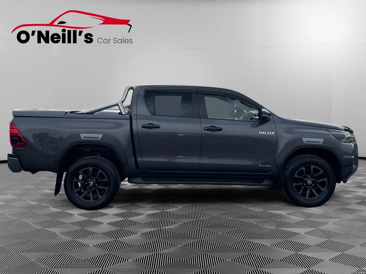 Toyota Hilux 2021 *NO VAT* 2.8 INVINC X AUTO #383 - Image 2