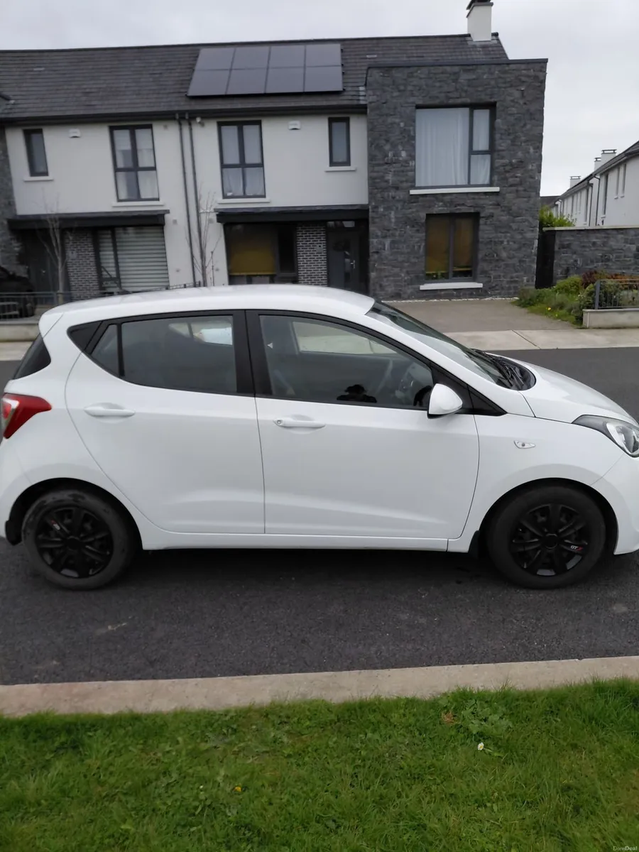 Hyundai i10 2015 - Image 3