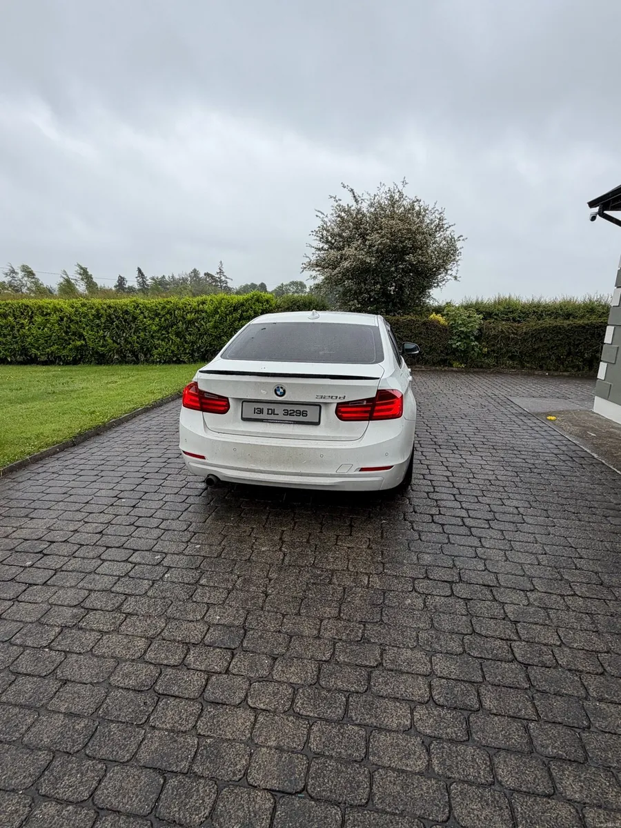 BMW 320 D - Image 4