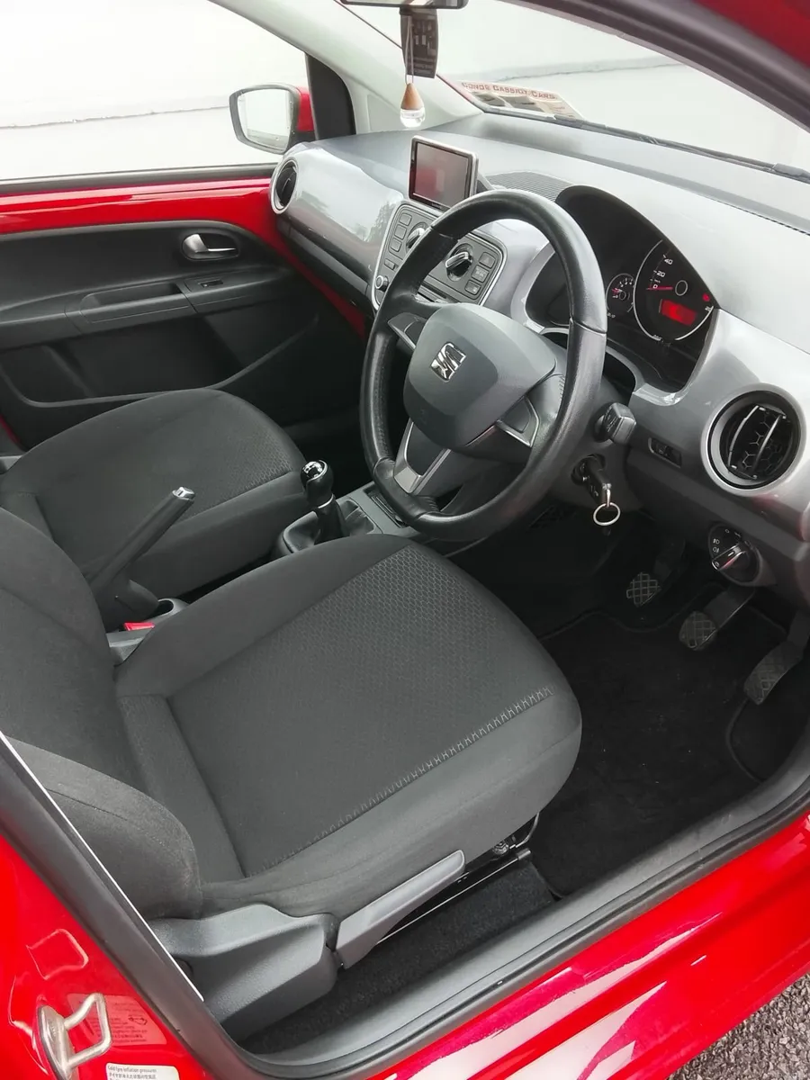 SEAT Mii, Immaculate, Only96.000km, Top spec - Image 6