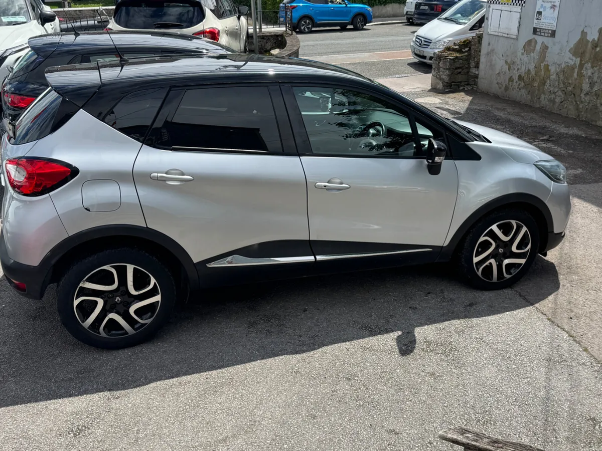Renault Captur Lovely high driving position - Image 5