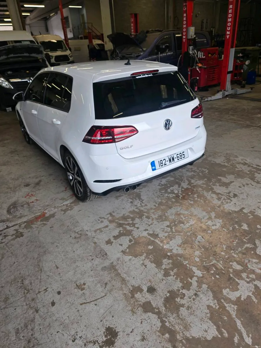 Vw golf GTE - Image 4