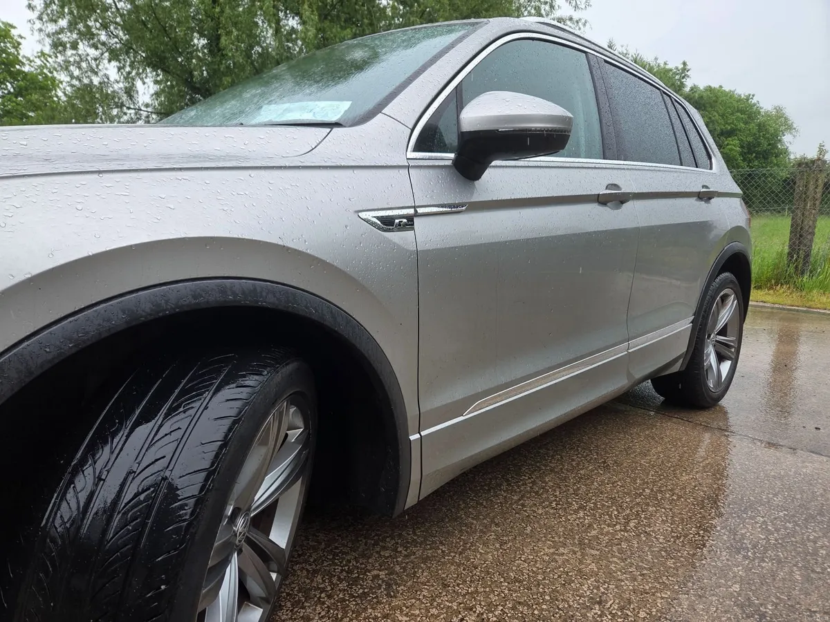 Volkswagen Tiguan 2018 R-Line Highline - Image 4