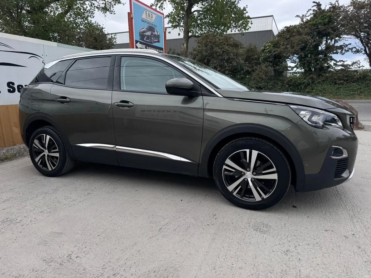 191 Peugeot 3008 1.2 PureTech 130bhp Allure - Image 2