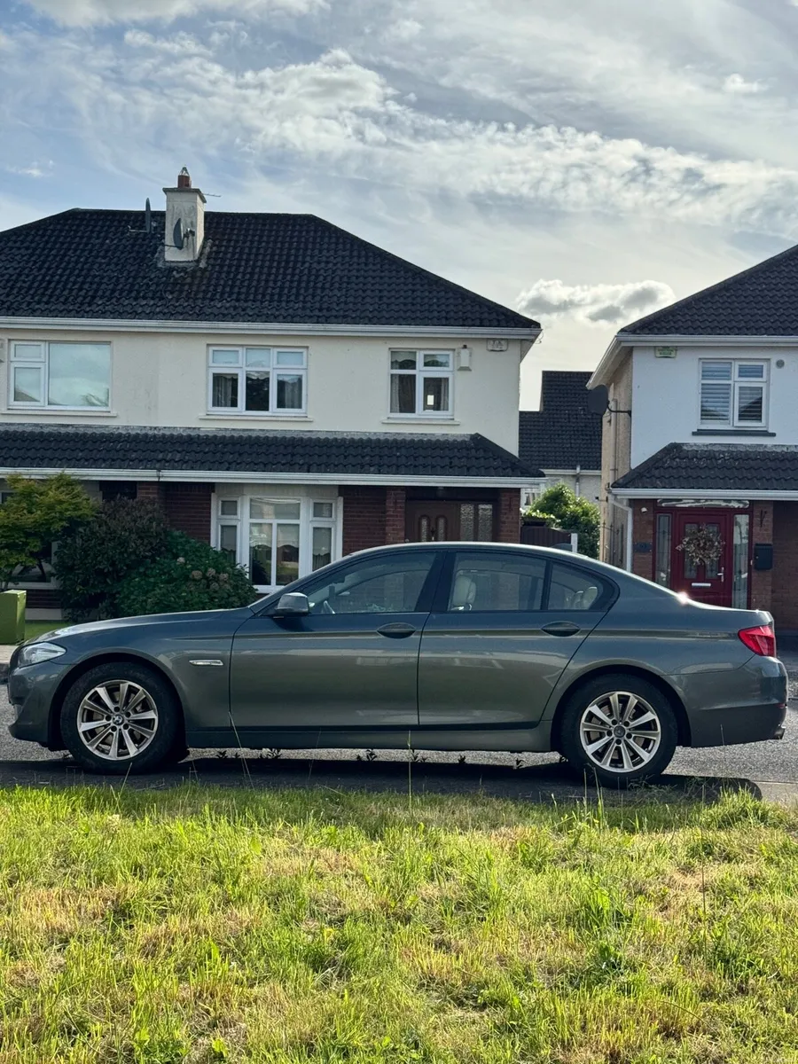 BMW 5 Series 2010 Nct'd and taxed Tasman Green - Image 3