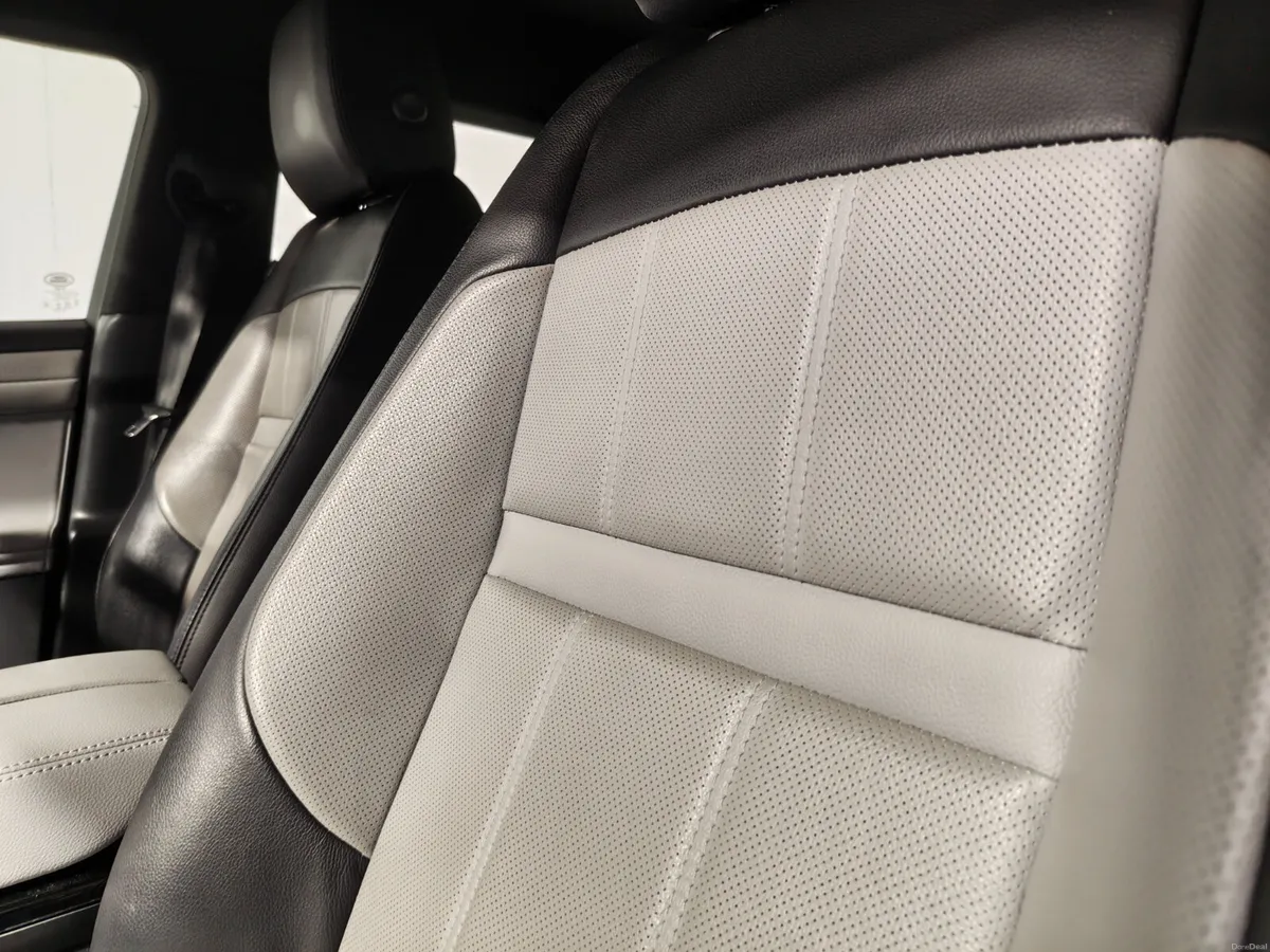 Land Rover Range Rover Evoque 2022 1.5 AUTO R-DYNA - Image 3