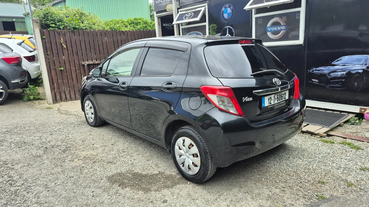Toyota Vitz 2012 - Image 6
