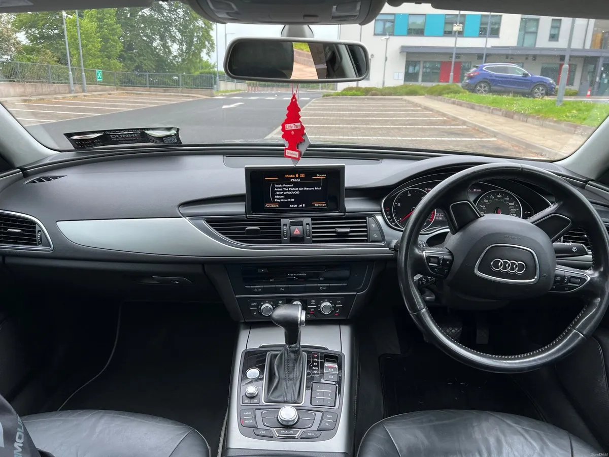 Audi A6 2015 - Image 2